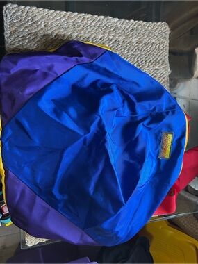 1979 Vintage on wheels skate bag produced by Glen shoe co. Inc NY